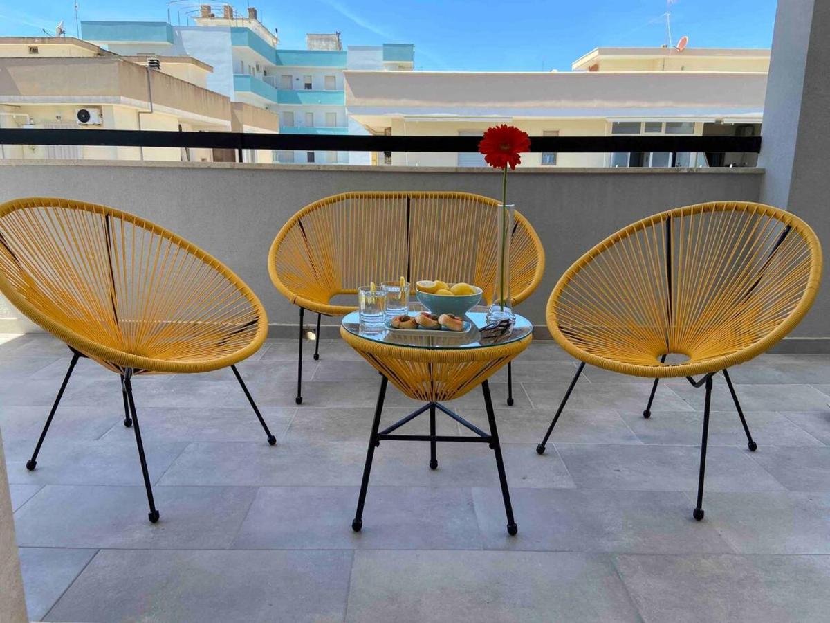 Appartamento Terrazza Vista Mare E Box Auto Gallipoli Esterno foto